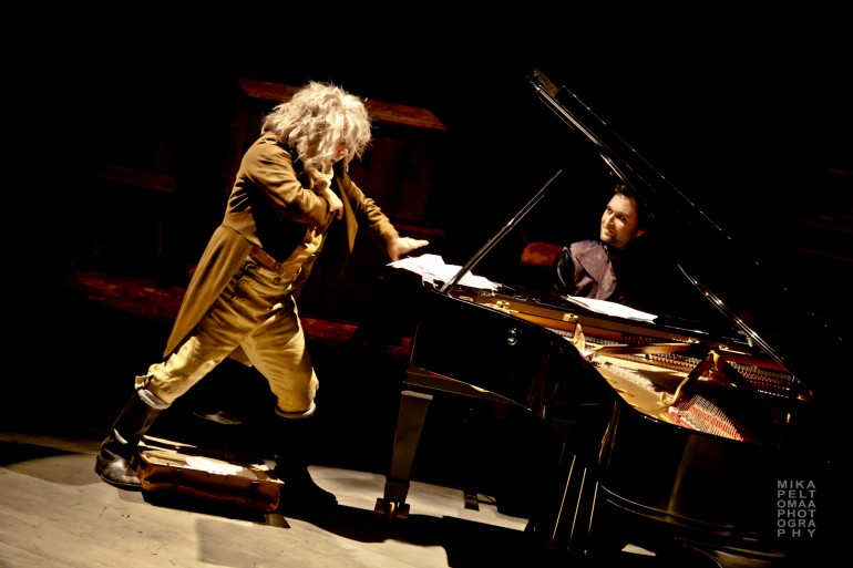 BEETHOVEN (BROR ÖSTERLUND) AND THE MUSIC IN HIS HEAD (PAULI KARI) IN THE BROADWAY MUSICAL "33 VARIATIONS" AT ÅBO SVENSKA THEATRE 2013